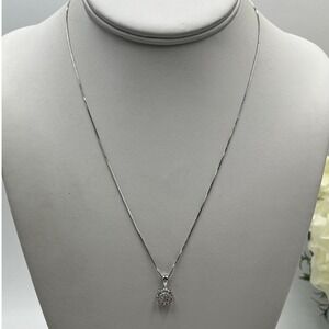 Helzberg Diamonds Sterling Silver CZ Round Cluster Pendant Necklace NWT